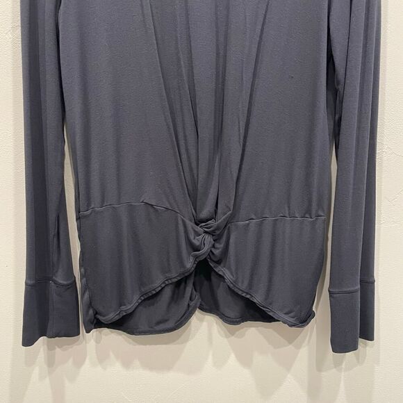 Zella Women's Black Twisted Hem Long Sleeve Top - Size: Large - Picture 4 of 6